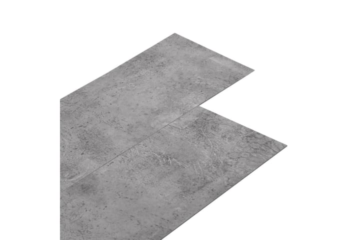 PVC-gulvplanker 5,02 m² 2 mm selvklebende sementbrun - Hage - Hagedekorasjon & utemiljø - Terrassebord