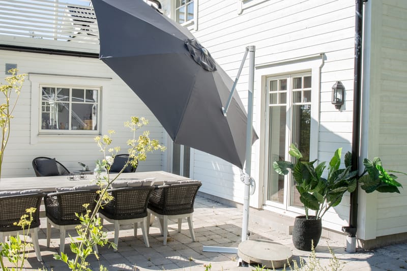 Parasoll Leeds 250 cm Hvit/Grå - Venture Home - Hagemøbler & utemiljø - Solbeskyttelse - Parasoller