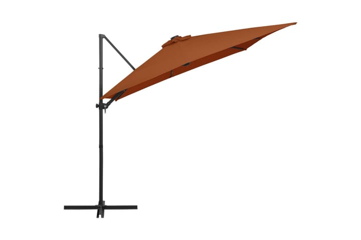Utendørs parasoll med LED-lys terrakotta 250x250 cm - Rød - Hagemøbler & utemiljø - Solbeskyttelse - Parasoller