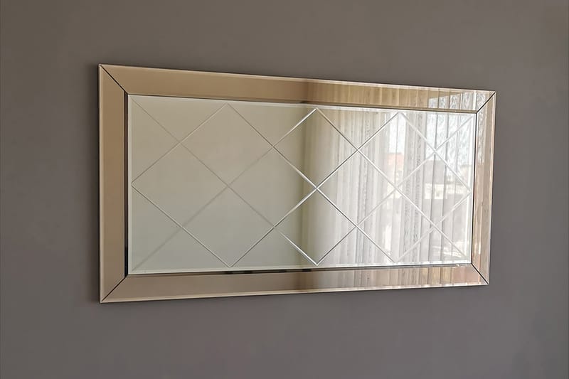 Speil Brantevik - Sølv - Innredning - Veggdekorasjon - Speil