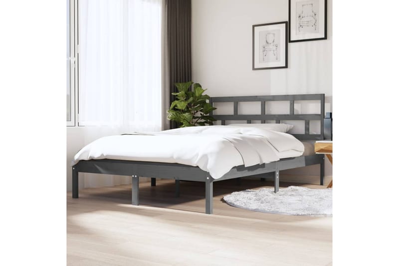 Sengeramme grå heltre 135x190 cm 4FT6 Double - Grå - Møbler - Senger - Sengeramme & sengestamme