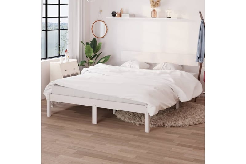 Sengeramme hvit heltre furu 120x190 cm UK Small Double - Hvit - Møbler - Senger - Sengeramme & sengestamme