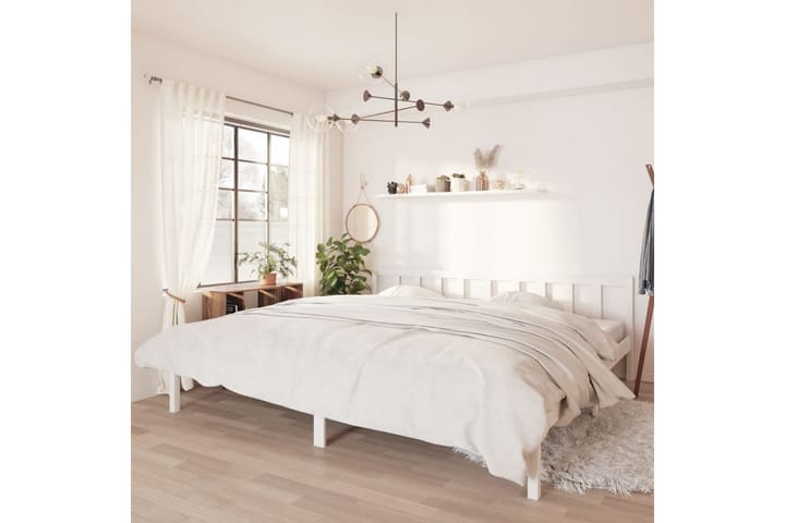 Sengeramme hvit heltre furu 200x200 cm - Hvit - Møbler - Senger - Sengeramme & sengestamme