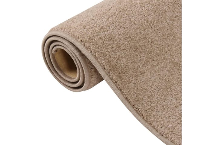 Teppe med kort luv 140x200 cm brun - Brun - Tekstiler & tepper - Teppe & matte - Utendørs tepper - Plasttepper